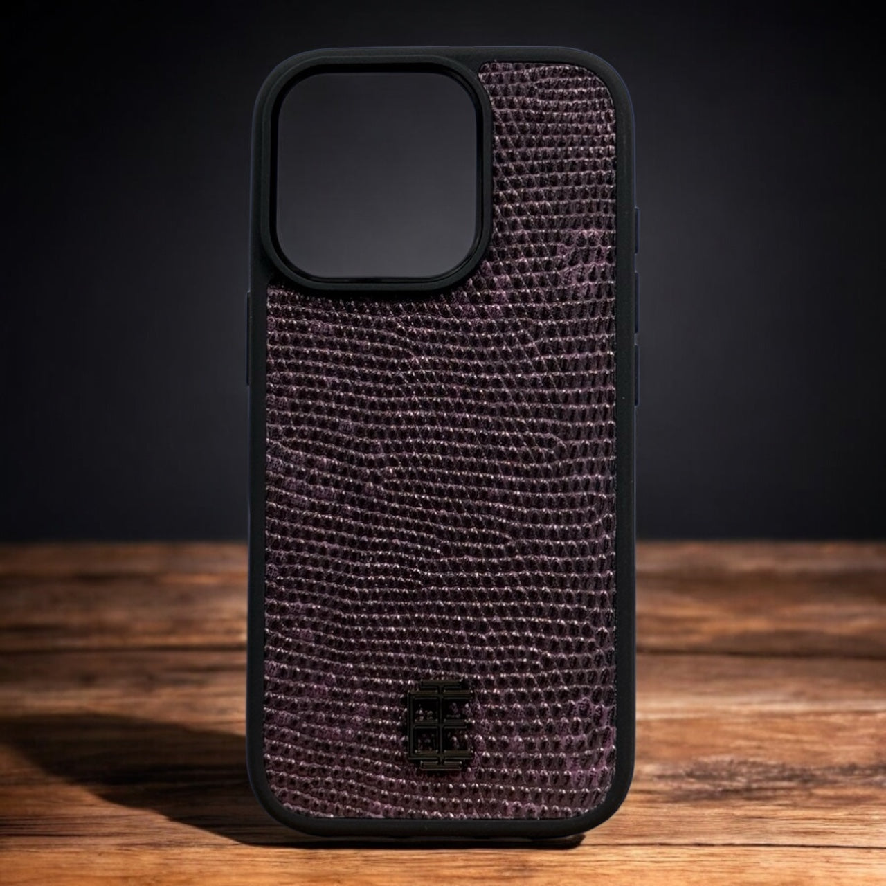 Husa iPhone din Piele de Varan Mov editie limitata