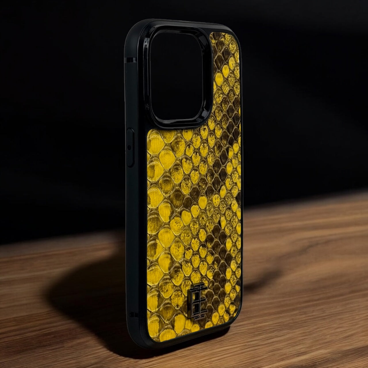 Husa iPhone din Piele de Piton Galben editie limitata