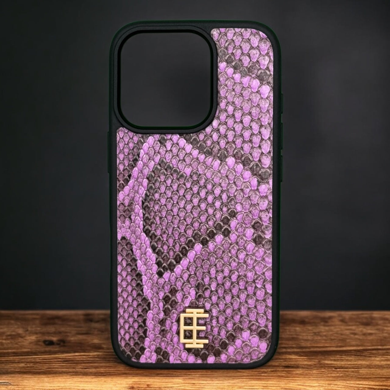 Husa iPhone din Piele de Piton Mov editie limitata
