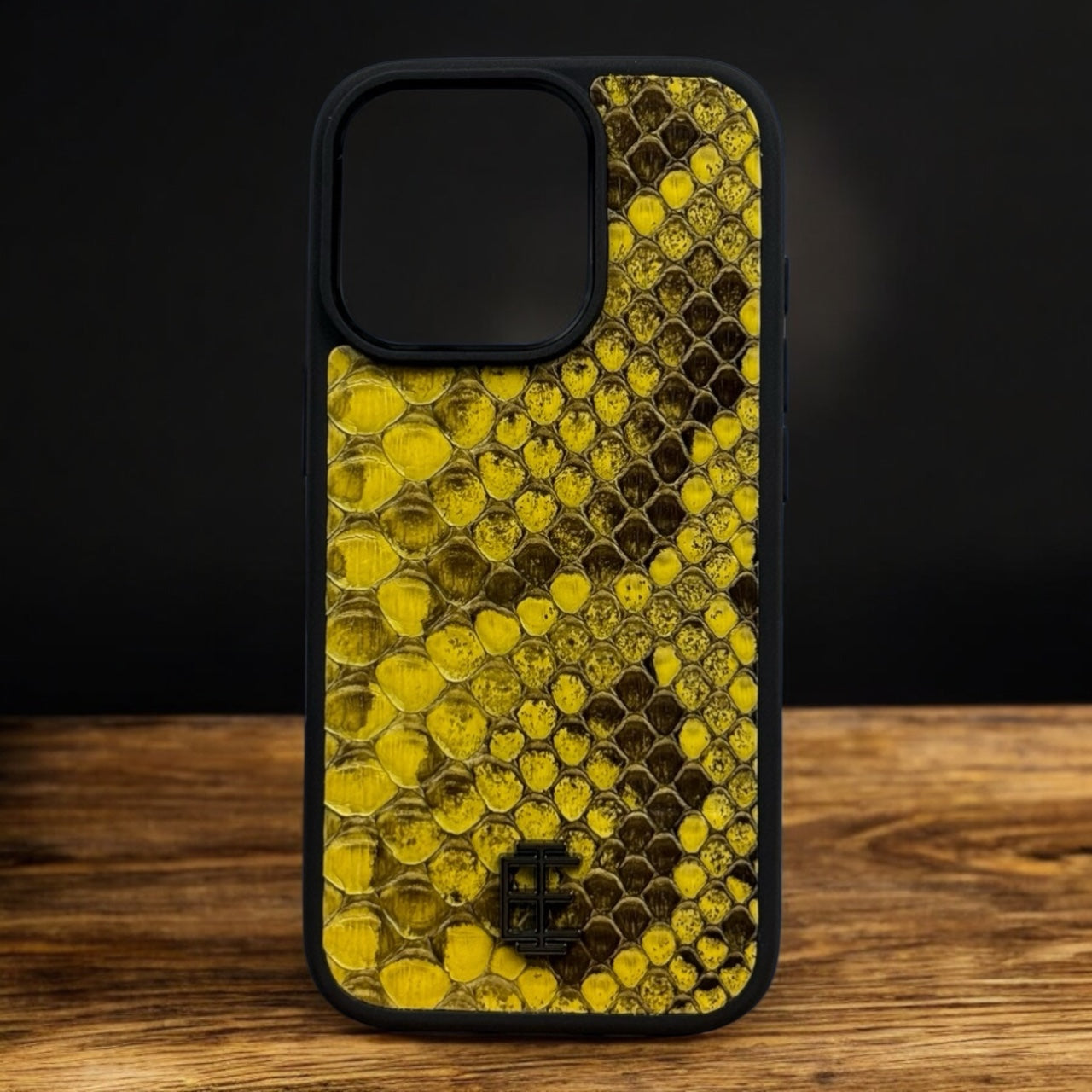 Husa iPhone din Piele de Piton Galben editie limitata - iTool
