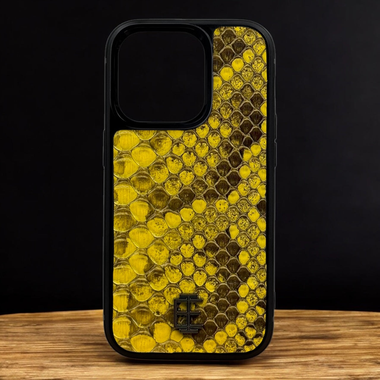 Husa iPhone din Piele de Piton Galben editie limitata
