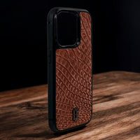 Husa iPhone din Piele de Crocodil Mocha Mousse editie limitata